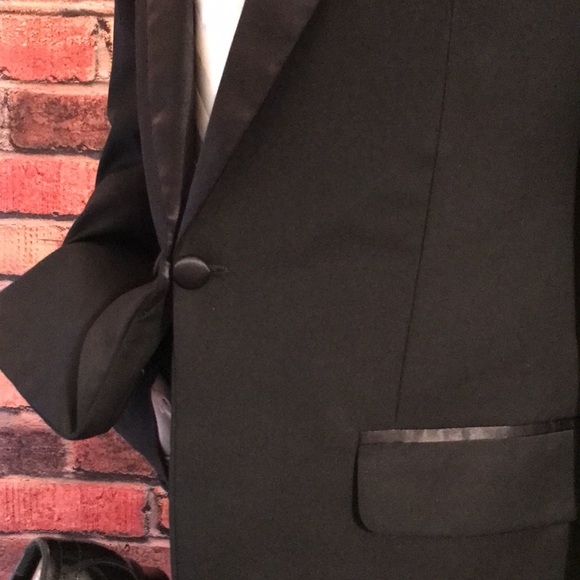 Custom Tuxedo Coat only - Picture 13 of 17